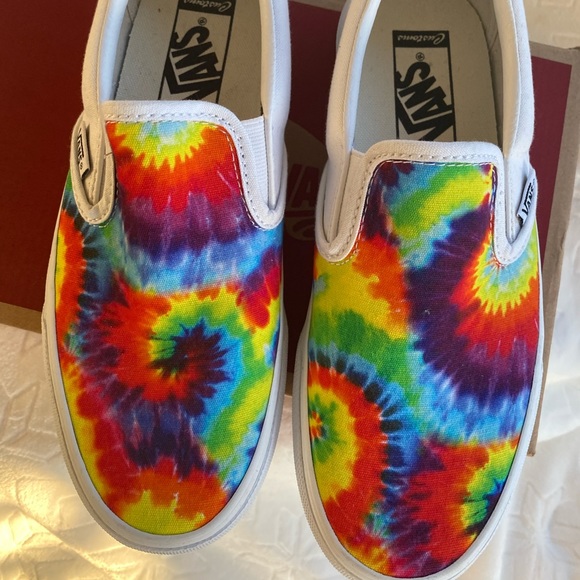 Vans Shoes - Vans tie dye